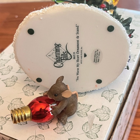 Fitz & Floyd Charming Tails Ornament & Stand - Picture 2 of 7